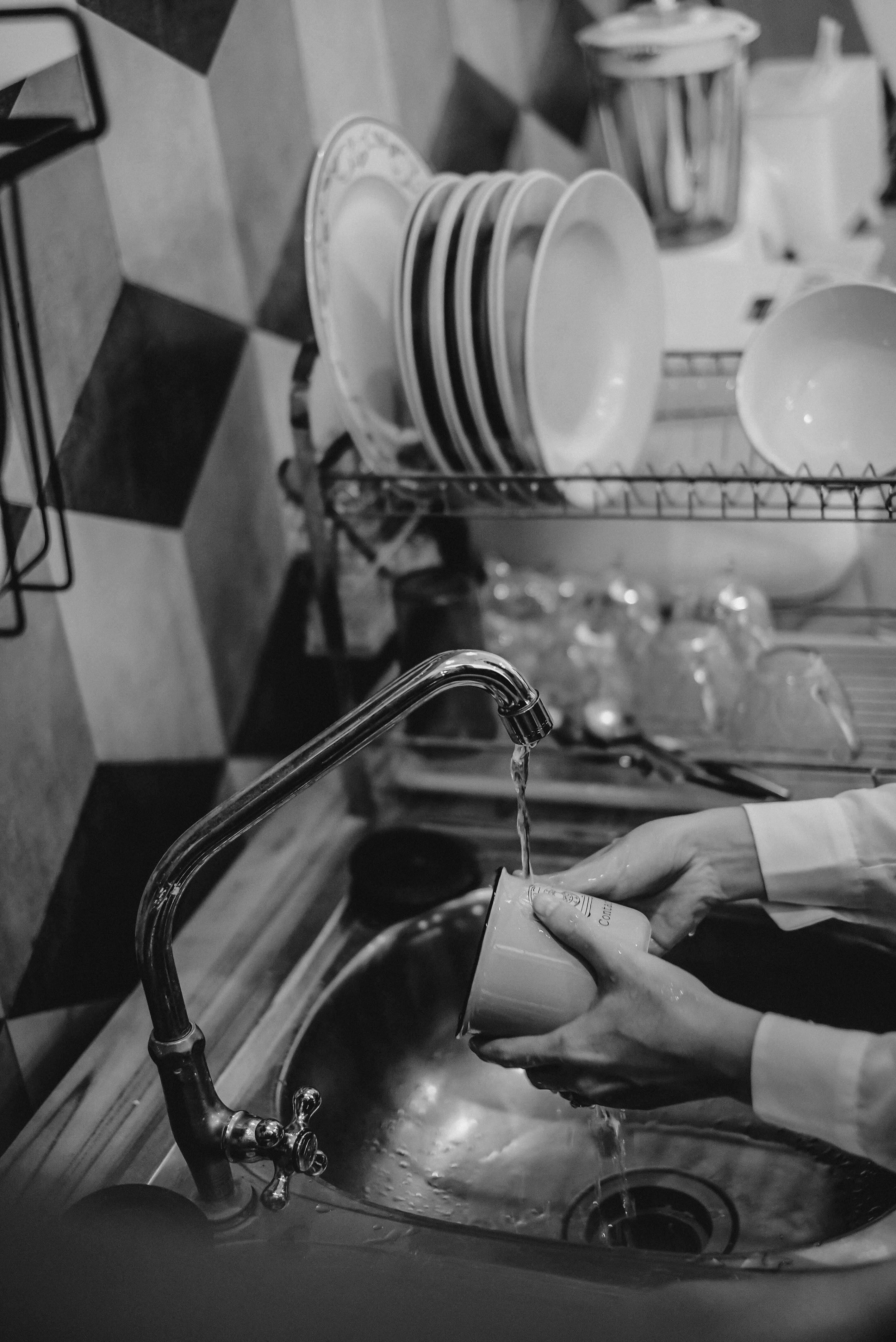 Discover Smart Ways to Check for Ovarian Cancer at Home in 2025